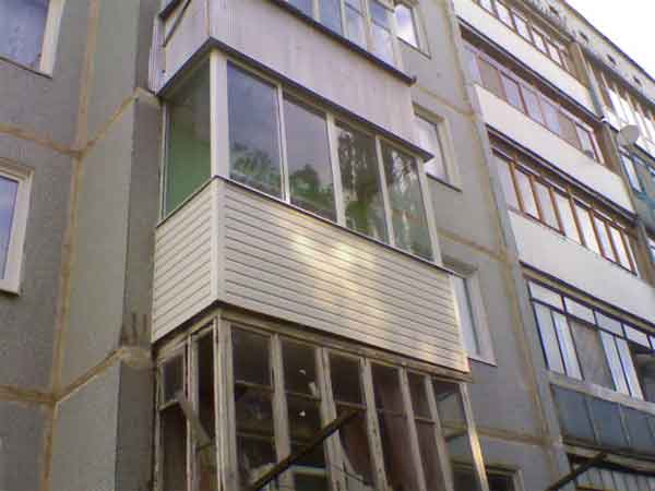 Остекление балконов в Туле